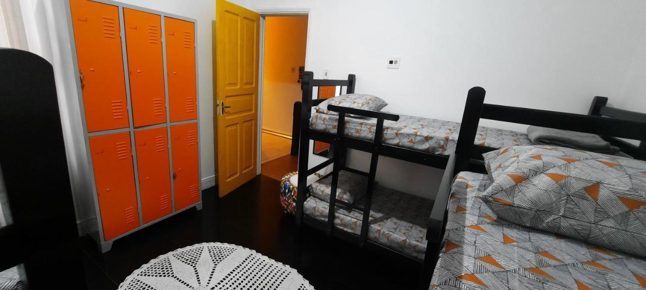 Quintal Da Bella Hostel Santos  Ngoại thất bức ảnh